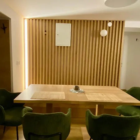 Triglav Apartment *