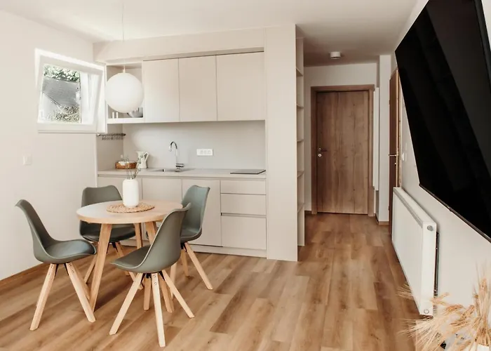 Triglav Apartamento *